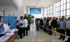 检测评估组组织开展快速检测和致病菌初筛